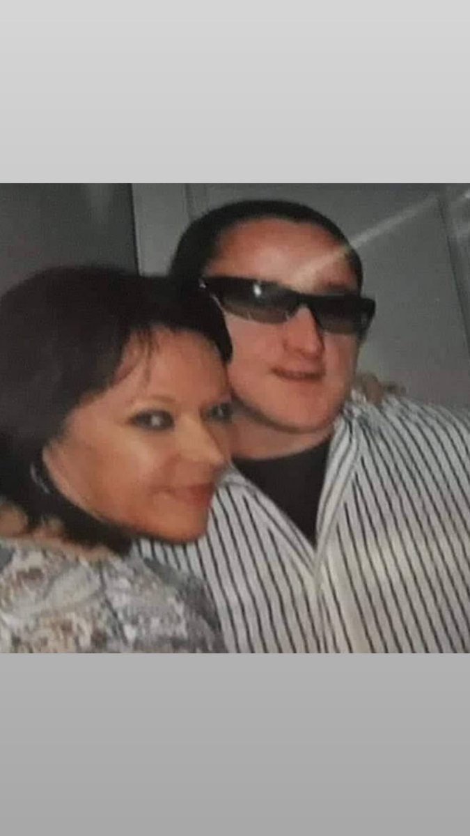 devlin_reds's tweet image. My Eric and his mommy, my world xxxx 🙏