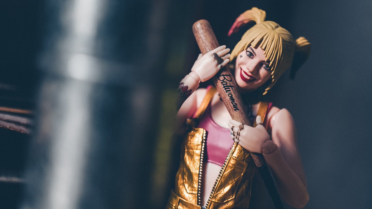 skFreshie's tweet photo. Thanks for the autograph doll!

#HarleyQuinn #SHFiguarts #toyphotography #colombo #srilanka #TheSuicideSquad #dc #BirdsOfPrey https://t.co/aSXOBvLmQF