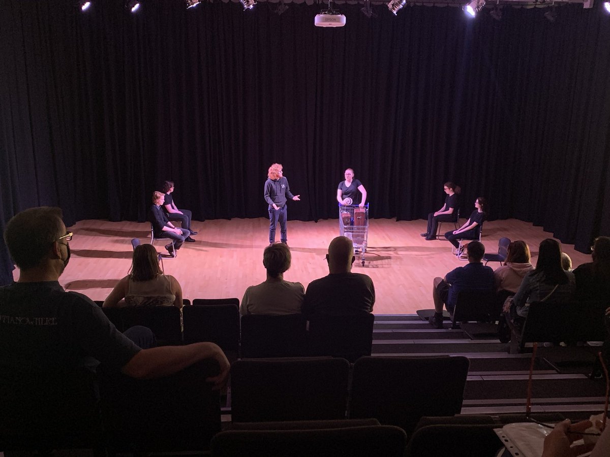 ThetAcadPArts tweet media