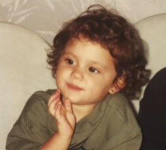 Happy birthday to ariana grande! this baby is now 28! 