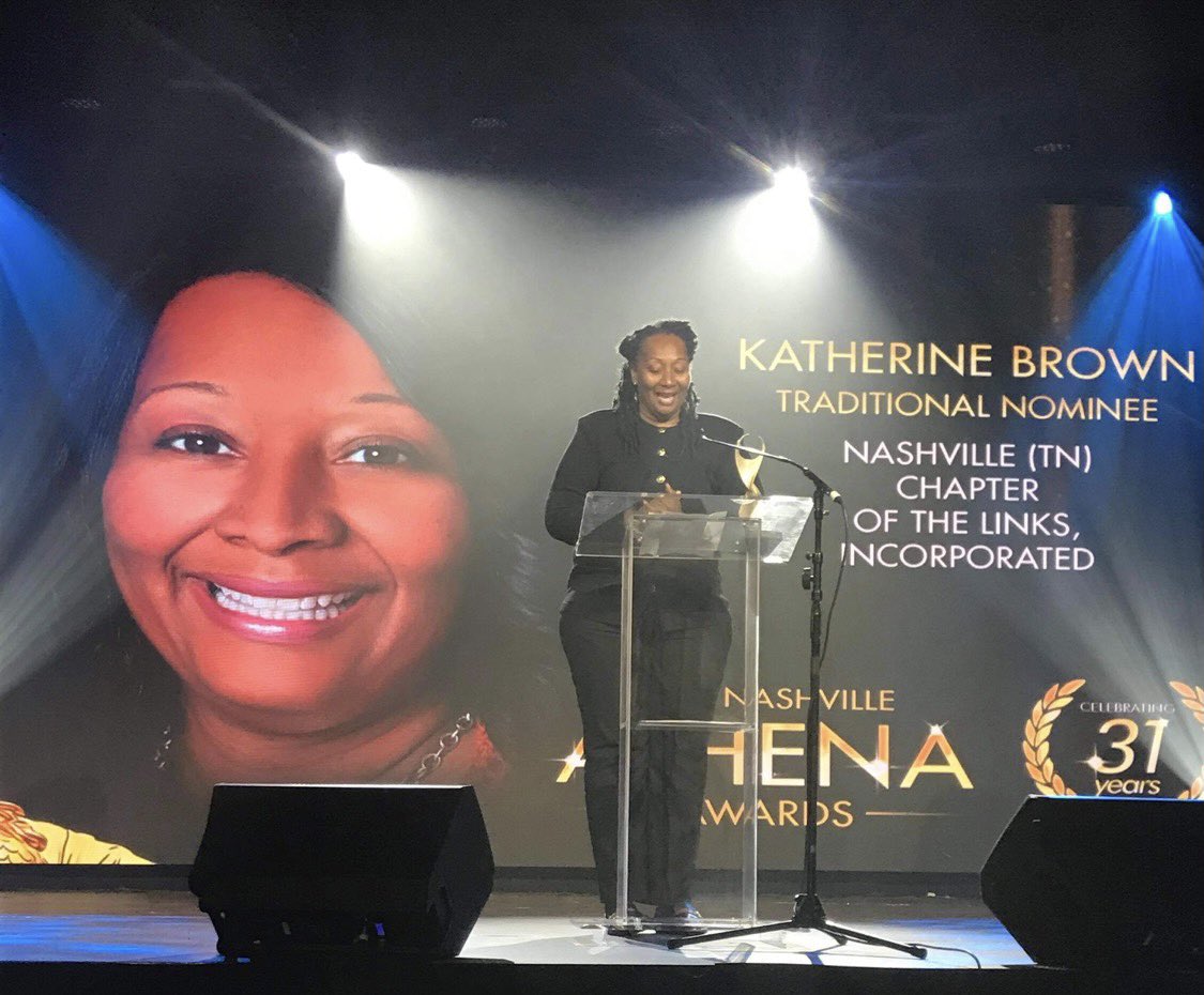 KatherineYBrown's tweet photo. Honored to receive Nashville Athena Traditional Award. I learned I am the 1st to receive awards in both categories. Athena Young Professional (2015) & Traditional Award (2021) #nashvilleathena #CALinks
#drkatherineybrown
#NashvilleLinks @linksinc
#kybleadership
#learncpramerica https://t.co/siVYuSS1Kk