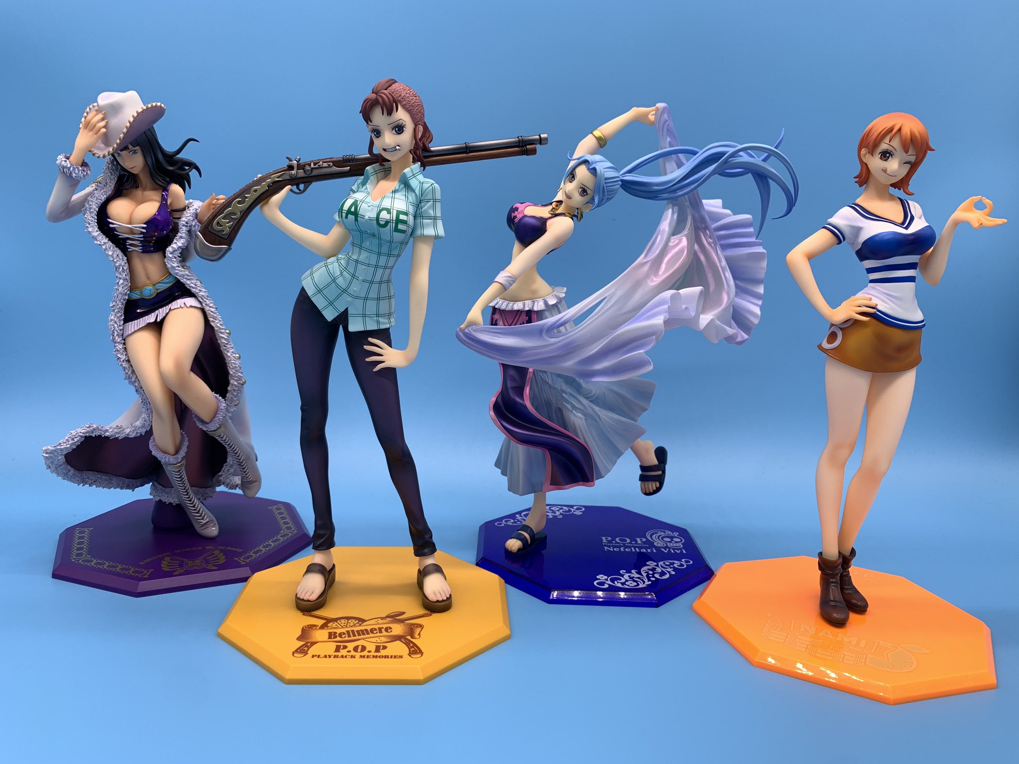 ワタポン ブログ更新しました 今日届いたpopプレイバックシリーズ第4弾のナミさんの紹介です 腹巻きゾロと一緒に飾るのも良きですね Portrait Of Pirates Playback Memories ナミ レビュー T Co 0pfyefaeub ワンピースフィギュアを