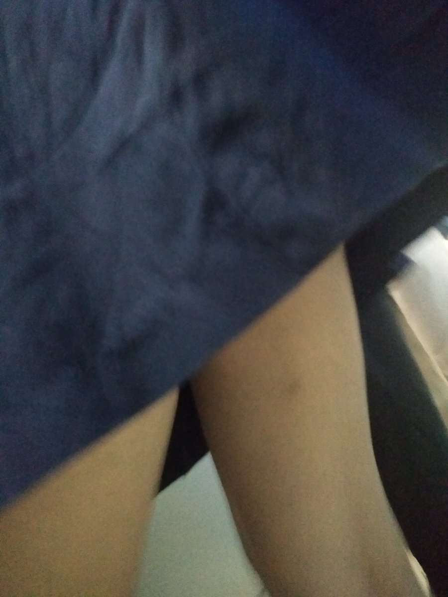 云衣花容on X: 偷拍裙底偷拍偷拍老师t.cozJP5XkF40x  X