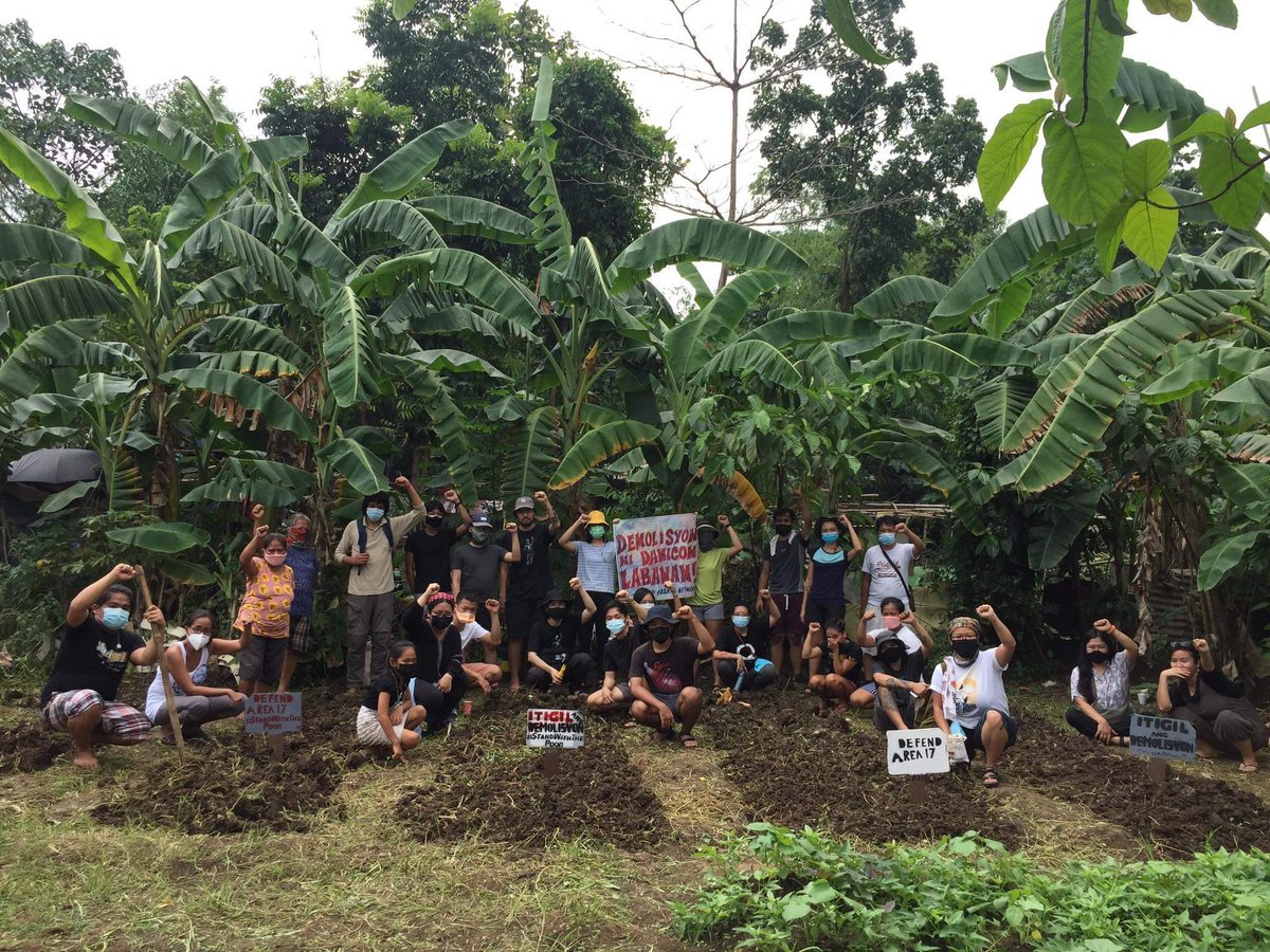 Ipaglaban ang karapatan sa lupang panirikan ng Area 17! 

#DefendArea17 #NoToDemolition #LandToTheTillers #FoodSecurityForAll #DevelopmentForAll #NoToDevelopmentAggression #NoToMDP