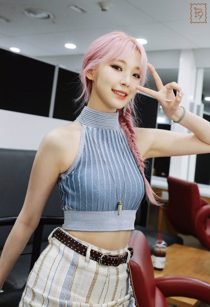 jiheonviola's tweet photo. Jiheon https://t.co/Mdl3HKIByi