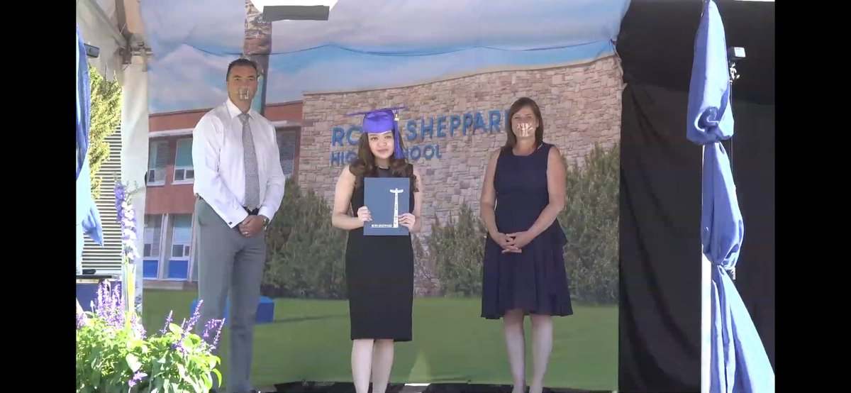 Congrats <a href="/theaxjoyce/">‏ً</a>!! i am so proud of u, i’ve witnessed your hardwork on your studies and i’m glad that it all paid off! ❤️