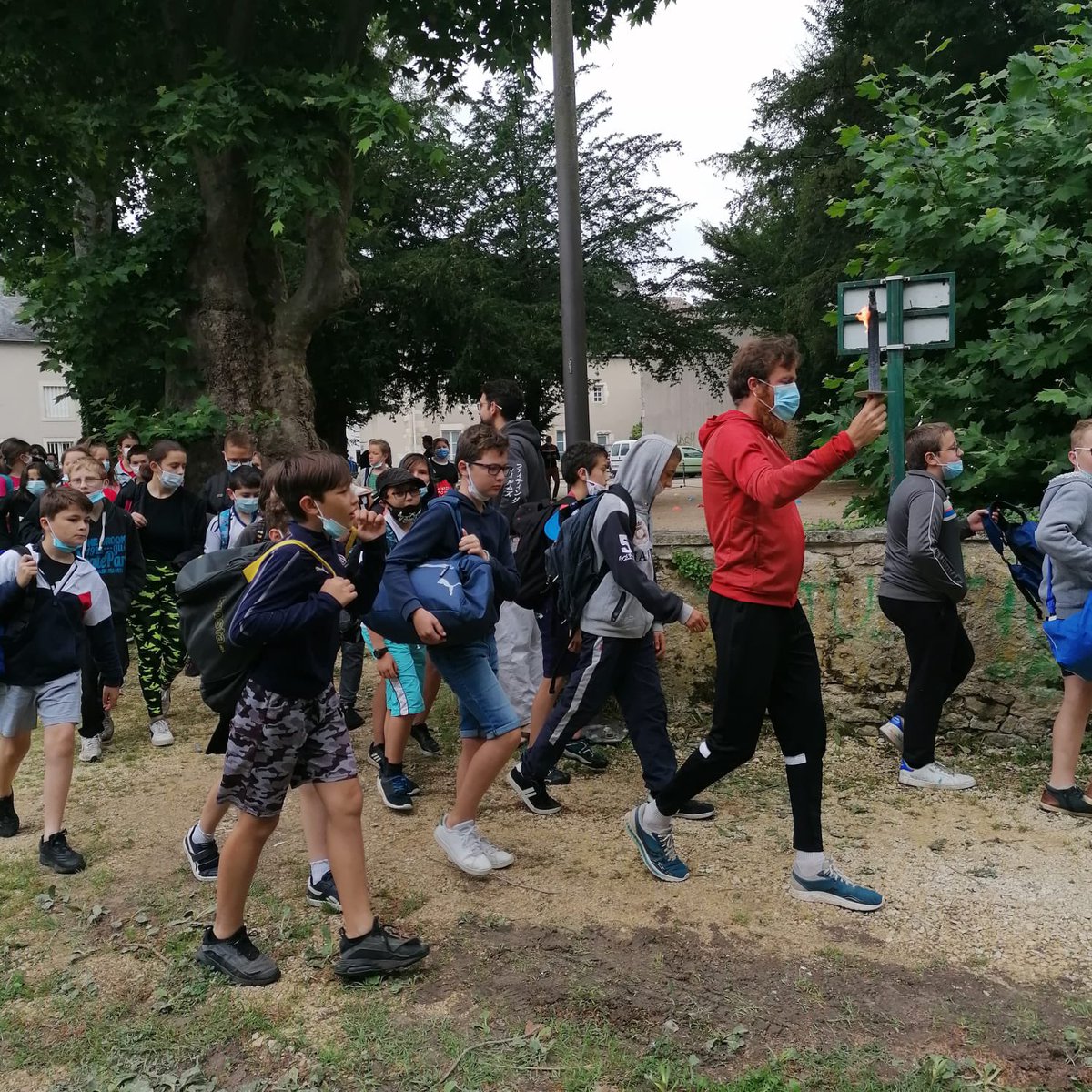PGCnosf's tweet photo. La Journée Olympique et Paralympiques 2021 célébrée dans tout le département de la Vienne avec tout le mouvement sportif et le soutien des collectivités Terre de Jeux et des établissements Génération 2024. Merci à tous ! https://t.co/CvsiNah3WF