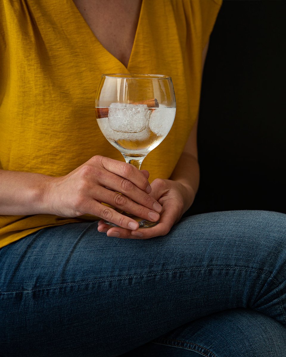 ginvolcanic's tweet photo. gin o'clock.
Què celebrem avui?
_⁣⁣⁣⁣⁣⁣⁣⁣⁣⁣⁣⁣⁣⁣⁣⁣⁣⁣⁣⁣⁣⁣⁣⁣⁣⁣⁣⁣⁣⁣
#VolcanicGin #GinVolcanic⁣⁣⁣⁣⁣⁣⁣⁣⁣⁣⁣⁣⁣⁣⁣⁣⁣⁣⁣⁣⁣⁣⁣⁣⁣⁣⁣⁣⁣⁣ https://t.co/fegRG8sw7K