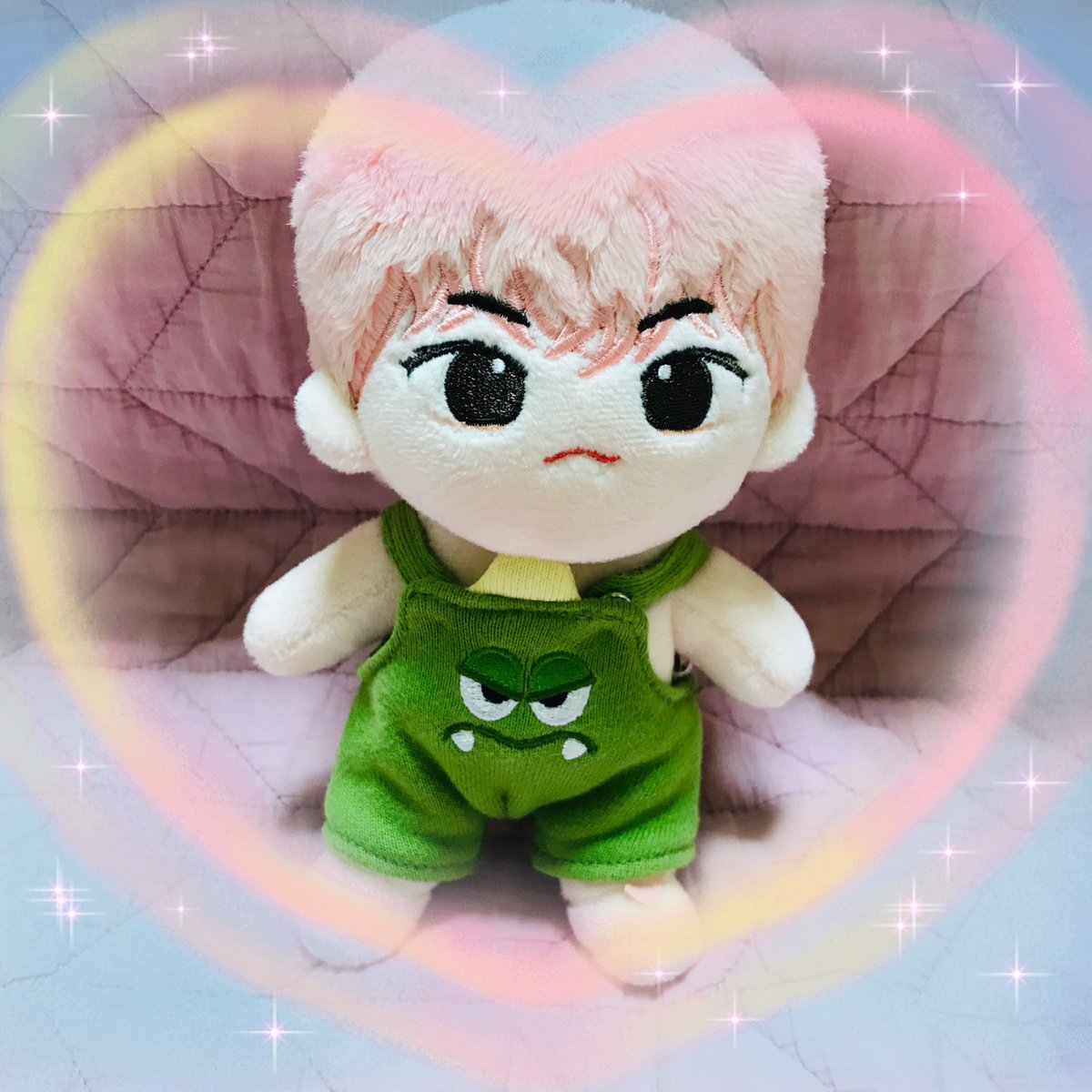 솜사탕 같은 핑크말랑이💕
<a href="/mallangwoojin/">예삐멀즈🍀</a> 
#핑크말랑군