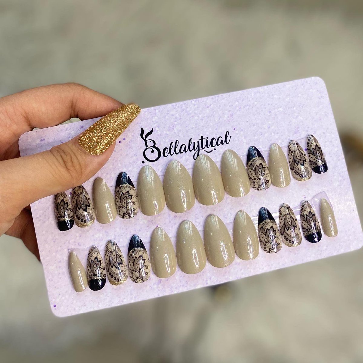 claraXbella's tweet photo. READY STOCK
✨ Nude Lace Set
✨ RM 25
✨ Reusable, Wudu’ friendly
✨ Comes with Sticker tabs, Glue and Nail file
#nail #nailart #nailsonfleek #nailsoftheday #pressedonnails #malaysia #readystock #readystockmalaysia #kukupalsumurah #kukupalsu #kukucantik #kukupalsumalaysia https://t.co/nbiDqRa0SH