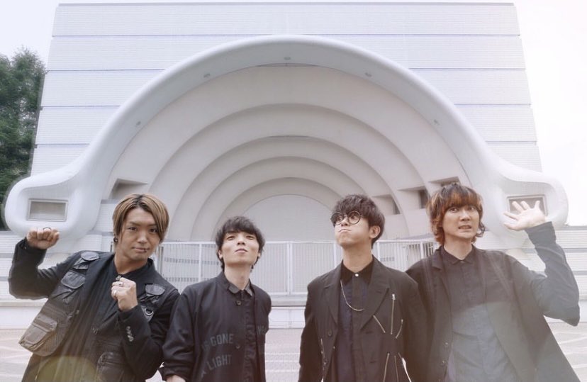 ry4919's tweet photo. #BLUEENCOUNT
#ブルエン
#田邊駿一
#江口雄也
#高村佳秀
#辻村勇太
#邦ロック好きな人と繋がりたい
#邦ロック好きと繋がりたい https://t.co/85407hsx5Y