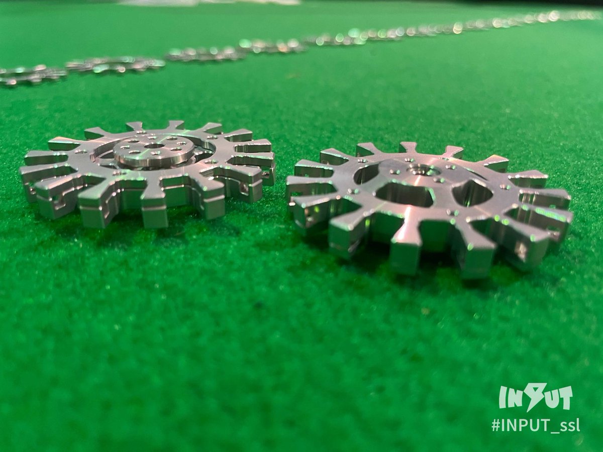 inputssl's tweet image. 【世界初超薄型オムニホイール】
世界に誇る高精度スピンドル・高精度軸物部品を生産する長岡のエヌ・エス・エス株式会社様にメカロックと一体型の世界初超薄型オムニホイール（軸締結時11mm以下）をアジア・パシフィック大会に向け、たくさん生産していただきました！