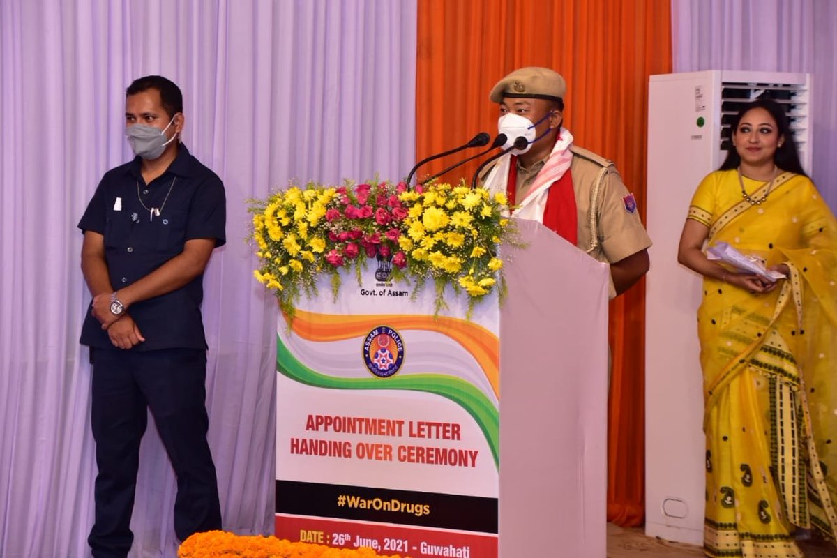 himantabiswa's tweet photo. Exemplary deed of Sri Bey will keep inspiring others to rise above personal interests &amp; work for greater cause of society.

Hon Ministers @keshab_mahanta, @JogenMohan, @ATULBORA2, UG Brahma; Deputy Speaker @DrNumal and CEM KAAC @TuliramRonghang were present on the occasion. 2/2 https://t.co/zNGQ1r0Rf3