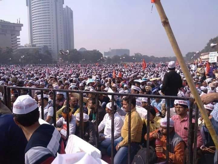 DrKamal_Maurya's tweet photo. #PrivatizationNoSolution
#RepealRepressiveLaws 
Don't let the greedy corporates misuse our public properties.

#RestoreOldPension
#PrivatizationNoSolution.
@vijaykbandhu 
@abhinav019 
@ImranSyedDanis1 
@NmopsInd. @suchetadalal https://t.co/yU5N6qdHyO
