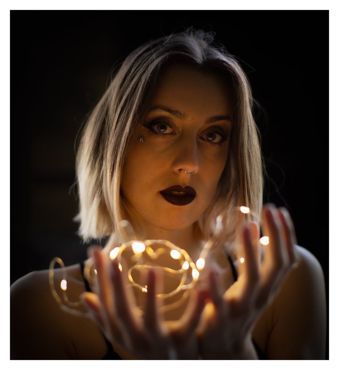 YYCProPhoto's tweet image. A fun shoot downtown with Camille Bernard calgaryprofessionalphotography.ca/blog/f/a-fun-s… via @YYCProPhoto