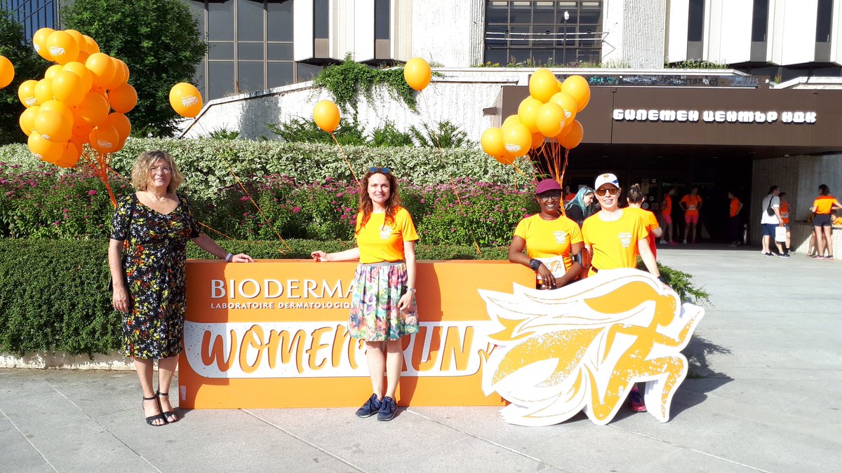 France_Bulgarie's tweet photo. Откриване на Bioderma Women's Run 2021 - първото в България бягане само за жени - от посланик @frobine. Посолството на Франция в България се включи в бягането с две от нашите служителки и така подкрепи каузата на инициативата в помощ на деца с онкологични заболявания! https://t.co/MYu1H0FWdT