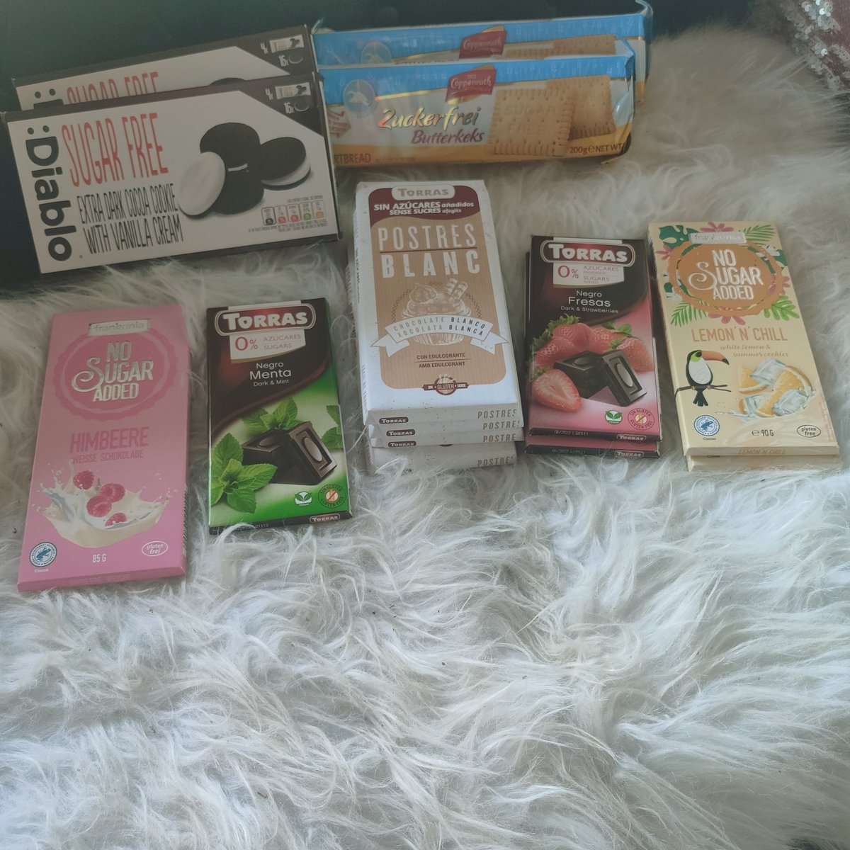 thejessiet's tweet photo. This is, what makes my heart happy ❤️☺️#treatingmyselfgood #yumyum #heartwarmimg #goodies #sugarfree #lowcarb https://t.co/ZMATzc4puO
