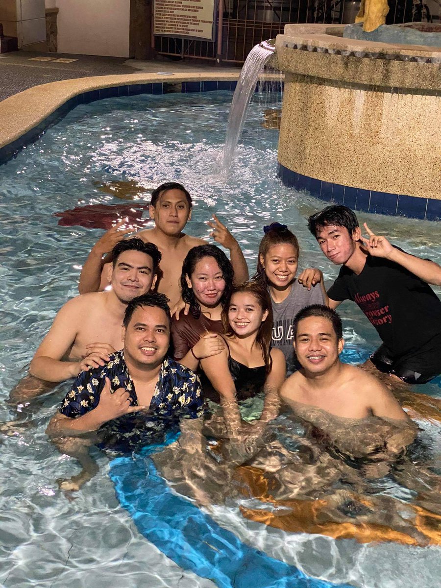 benjiwapps's tweet photo. Flaminghost 😂😂 #TeamIsaak https://t.co/21gamHQCTQ