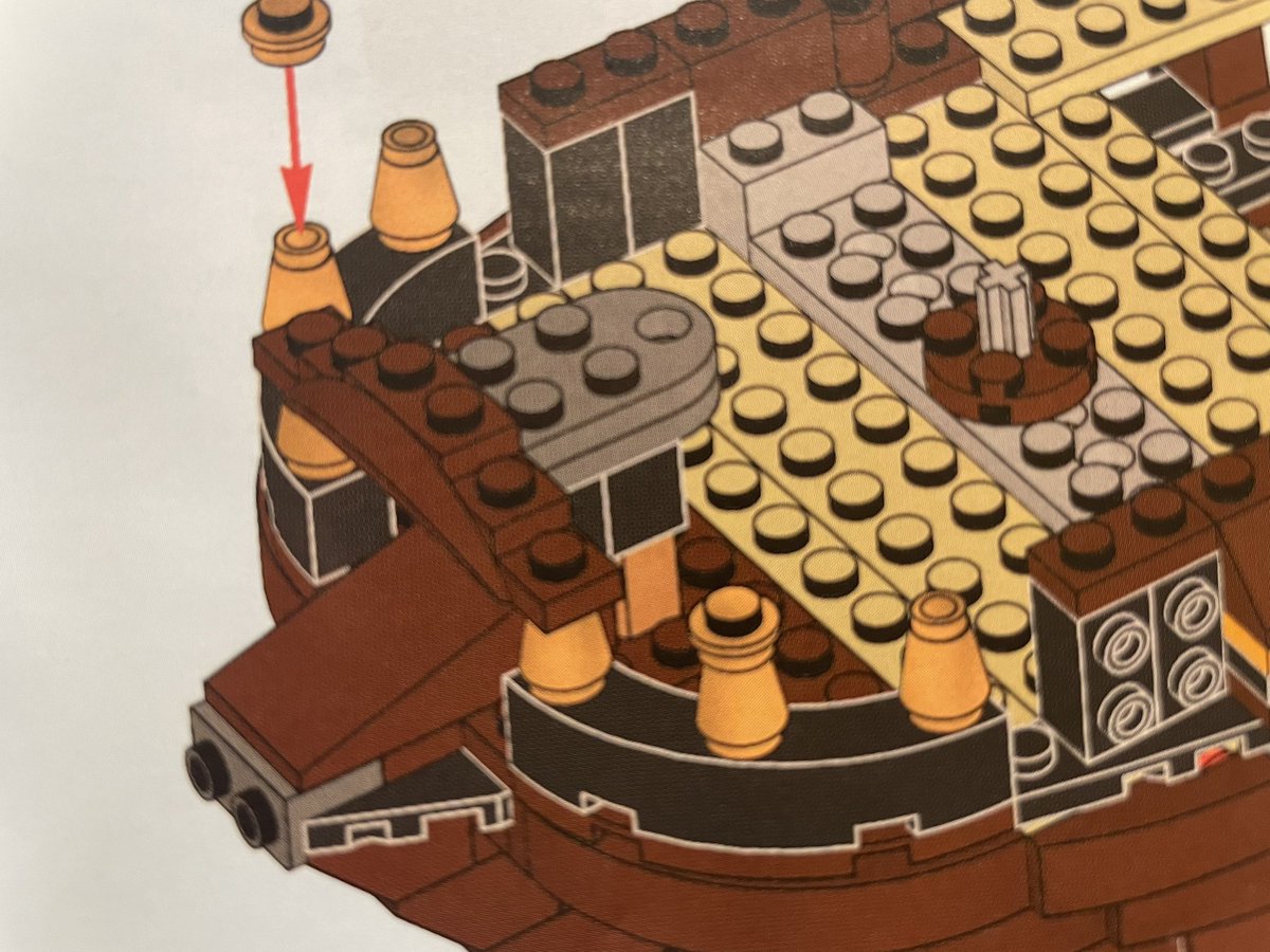 nickmaddern's tweet photo. @LEGO_Group It’s the it’s the bit over the mast with a curvy overhang https://t.co/ln4Yhlg1VW