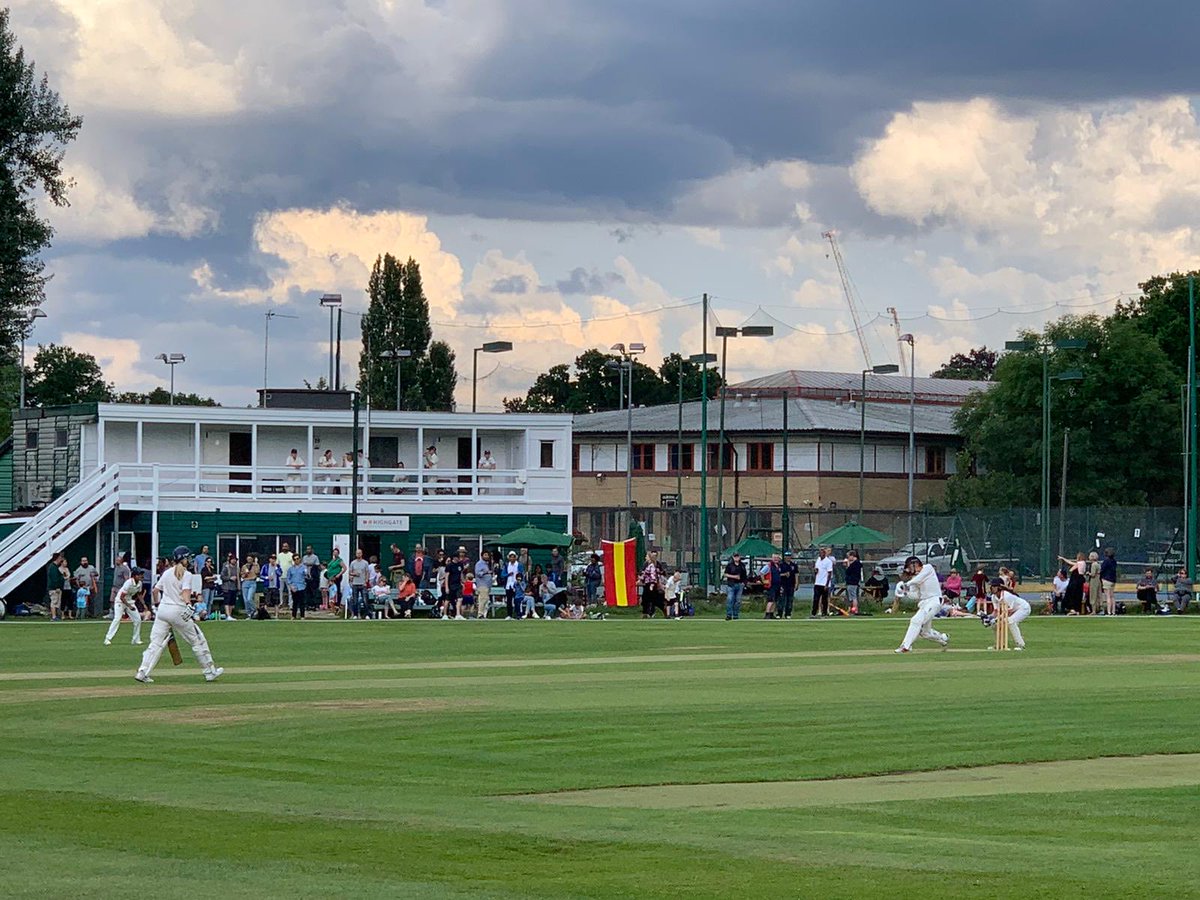 NatAsianCC's tweet image. Exciting finish to a fantastic day - MCC - 124 - 5 (20 Overs) NACC - 118 - 9 (20 Overs) ⁦@MCCOfficial⁩ ⁦@RegalFoods⁩ ⁦@graynics⁩ ⁦@SCT_Tails⁩ ⁦@isaguha ⁦@kay_baig⁩ ⁦@Sabanasim7⁩ #DevelopingPartnerships #EmpoweringOpportunities 🏏⁦