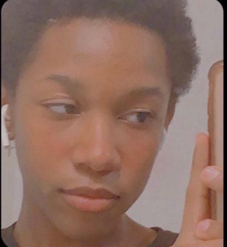 btsandshinee1's tweet photo. @brutalpinkz This you ?? Ugly asf🤷‍♀️🤷‍♀️ https://t.co/R6jQgCyJru