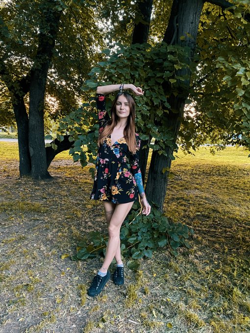 SUN, PRAGUE &amp; CHILL 🥰 I POST LOT OF PHOTOS ON MY ONLYFANS 🤫💦 ❤️ JOIN ME ON https://t.co/ZNeFKTzrLa ❤️