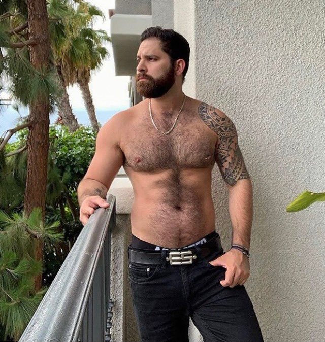 ?June 26, 2021? #hairsome #hairychest #hairygay #hairyfan #scruff #beardedhomo #beard #hairymen #gay
