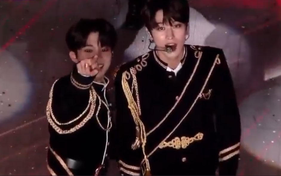 #주연 + <a href="/pocket_kyu/">🐻‍❄️</a>