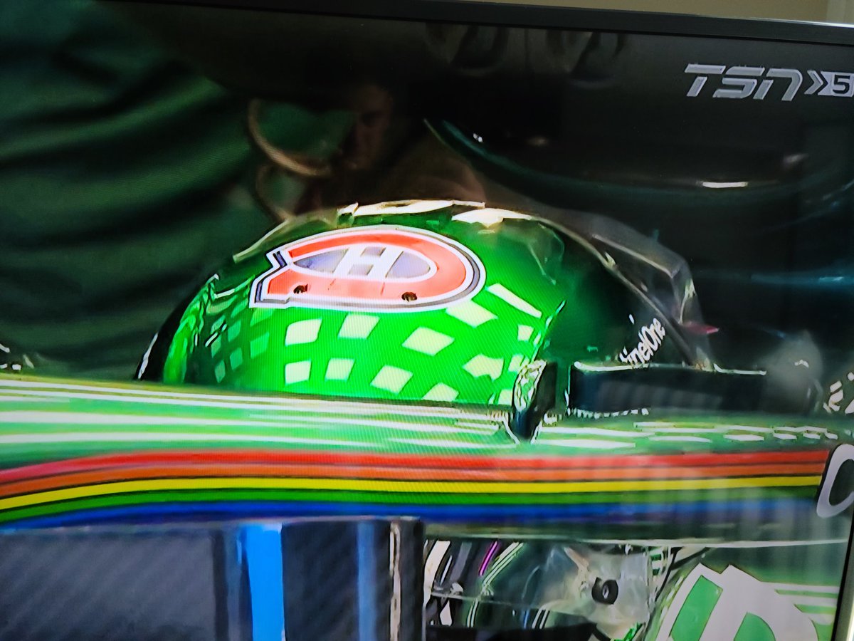 #Habs logo on <a href="/lance_stroll/">Lance Stroll</a> helmet. 
@VizarroAlex <a href="/F1/">Formula 1</a> <a href="/CanadiensMTL/">Canadiens Montréal</a>