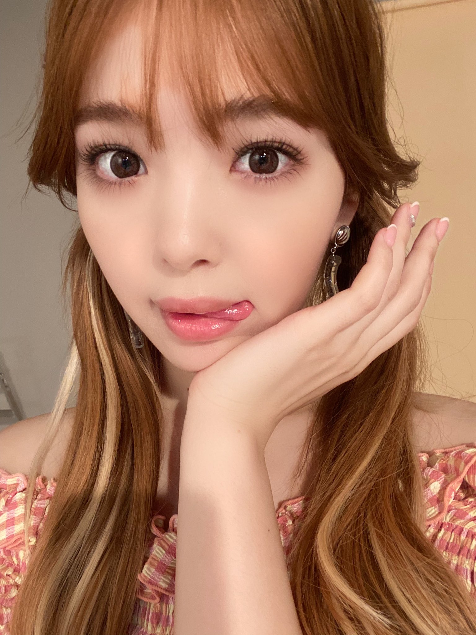 藤田 ニコル にこるん 今日のにこ 今日も一日お疲れ様でした T Co Bxguoomqsz Twitter