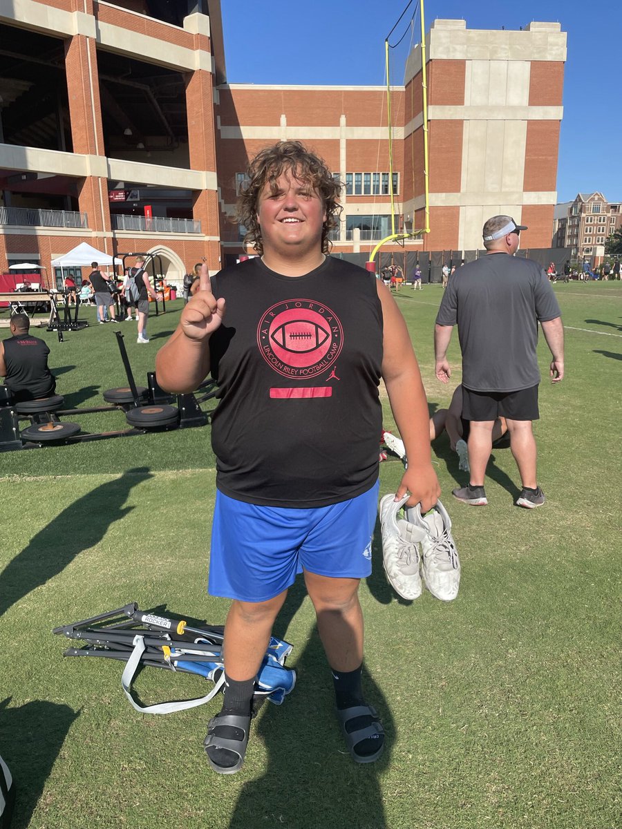 Back at <a href="/LincolnRiley/">Lincoln Riley</a> high school elite camp today can’t wait to go at it again! <a href="/RileyFBCamp/">Lincoln Riley Football Camp</a> <a href="/OU_CoachB/">Bill Bedenbaugh</a> #dreams #OUDNA #classof2024
