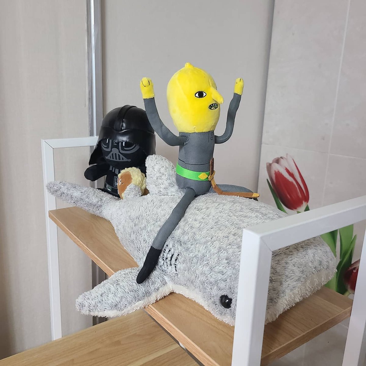 RainDeerGames1's tweet photo. Our office
#TagHunter https://t.co/GrYrTS3Tnv