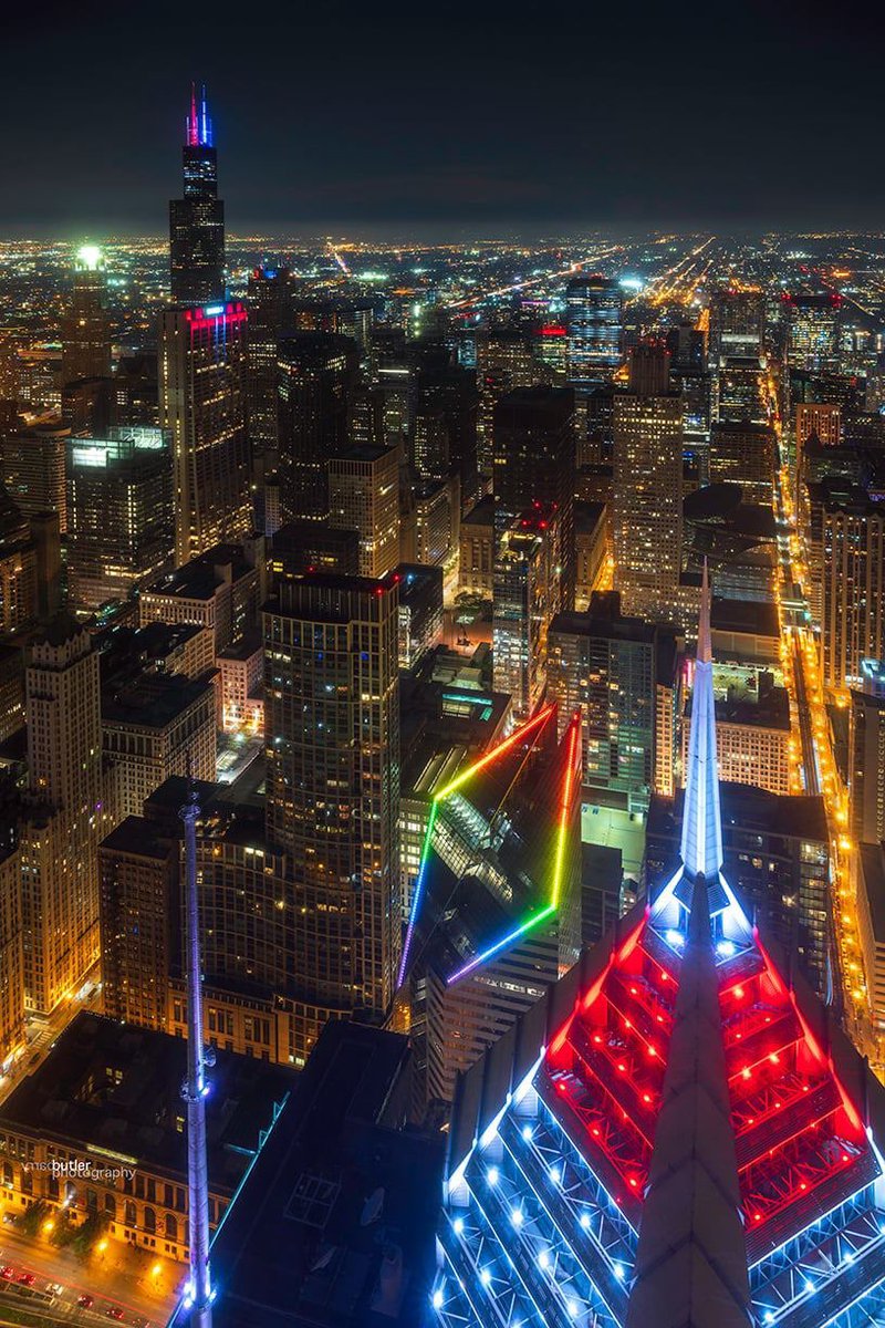 The City Lights of June 2021. #chicago