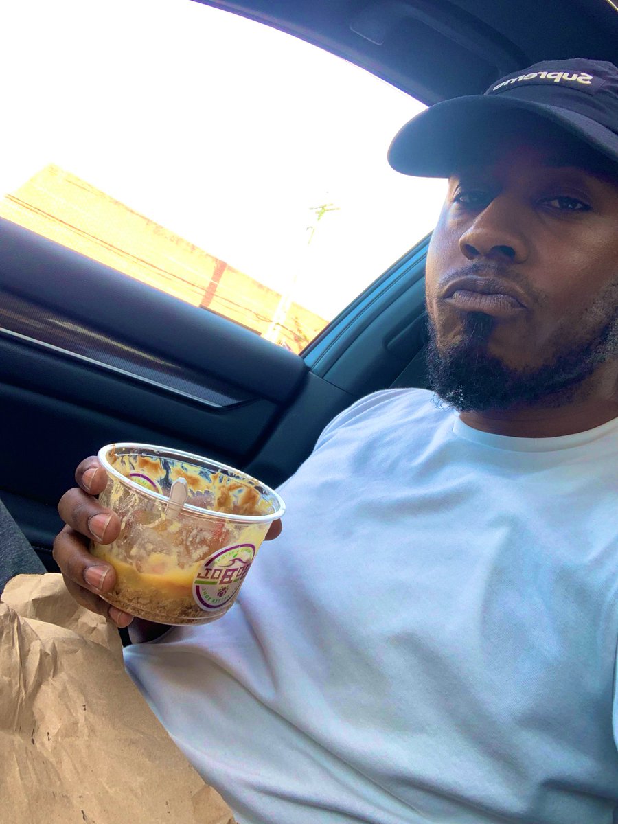 OfficiallyKev_'s tweet photo. These sunshine bowls be HITTIN!!!!!#solbol https://t.co/ABLHd2bKCv