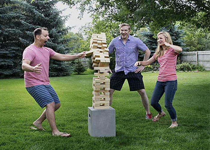 dubiousdaniel's tweet photo. We will invest in 12 giant Jenga Towers to improve Public Spaces in Grimsby and #BuildBackBetter

#MakeBritainGreatAgain https://t.co/Gc4iCZM9nn