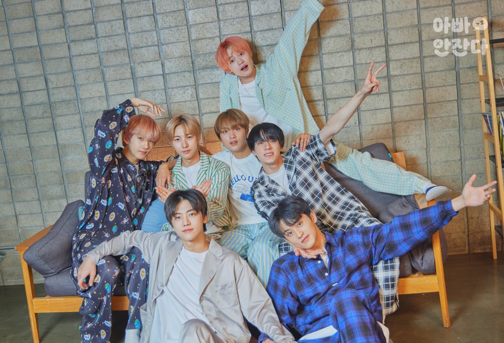 arcadepang update with #jeno 🖤✨