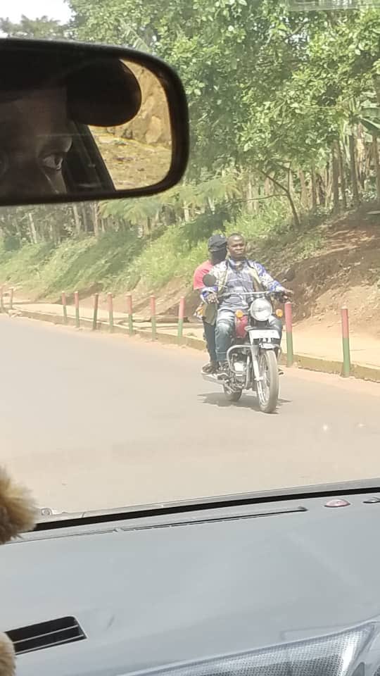 AKasingye's tweet photo. Bodabodas. Mukisusiza. When the cycles are impounded by the @PoliceUg, you cry loudest. Sincerely, don’t we all want #covid19 to go? Do we need the Police on every inch of Uganda’s soil? Can’t we be disciplined? Are all these sick patients? Why can’t Y’all say no to impunity? https://t.co/2DXraQPOeg