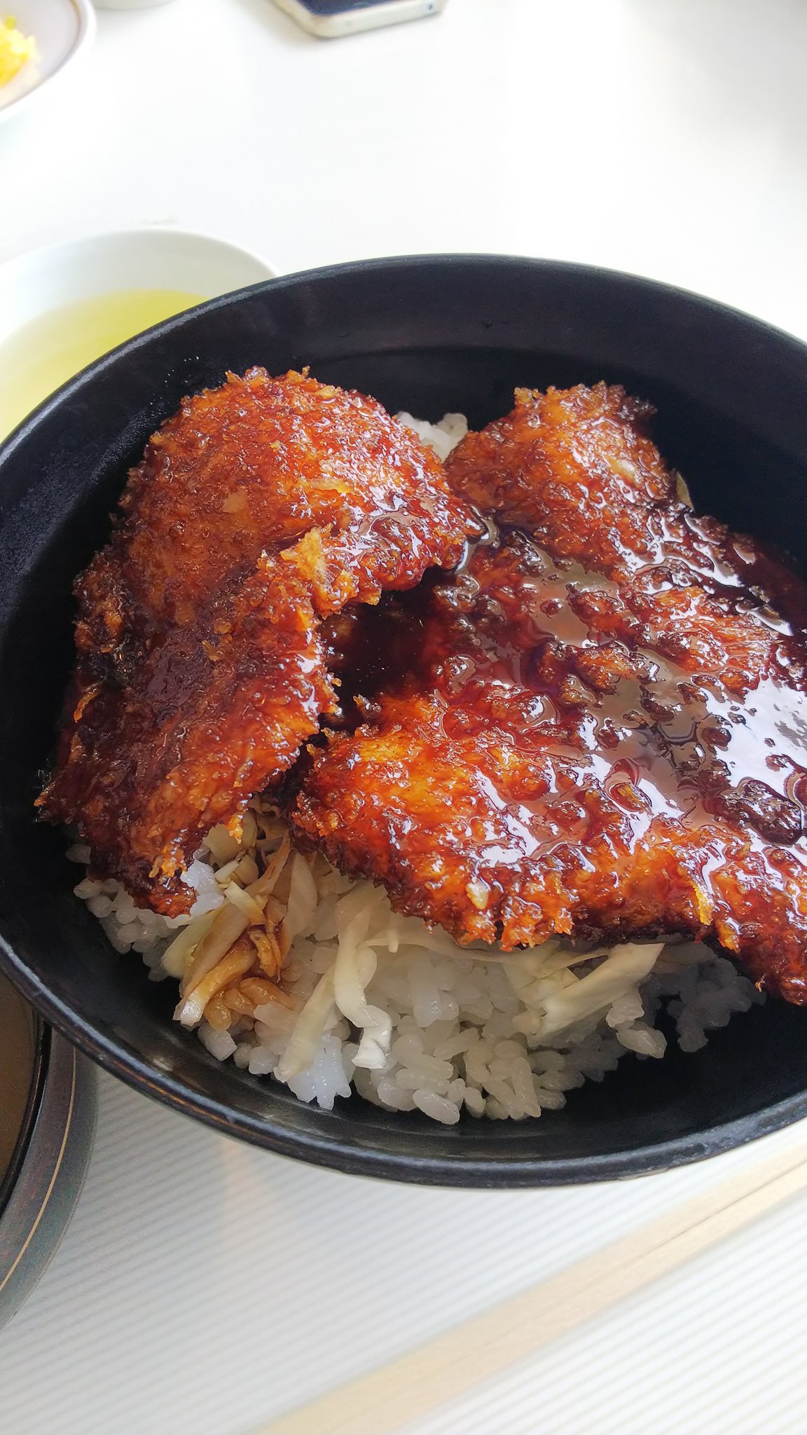 猫の森 ねこねこ 今日は地元福井県の松島水族館に行ってソースカツ丼を食べてきました 帰りに三国のはちみつ 屋さんで はちみつソフトクリーム を頂きました W W はちみつ嫌いじゃなければ試してみてくださいね 福井県 三国町