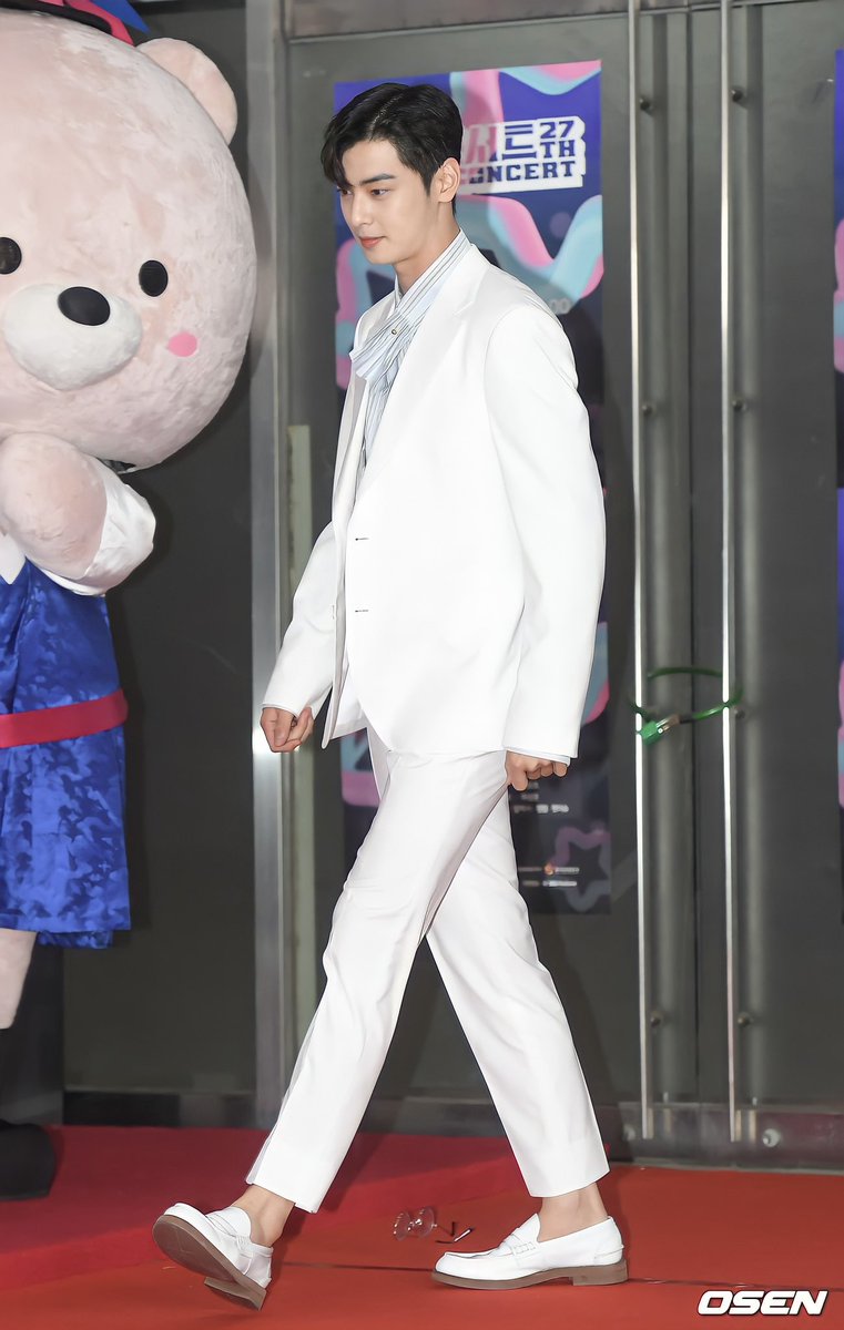 i❤️ChaEunWoo🤴🏻차은우🏰 tweet media