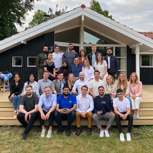 Reunited and it felt so good☀️ Finally, HMRU friends reconvened for scientific discussions, delicious food and lots of laughter👩🏽‍🤝‍👨🏼👨🏼‍🤝‍👨🏾 #friends #reunion #copenhagen #summer #fridayfeeling #limitless
