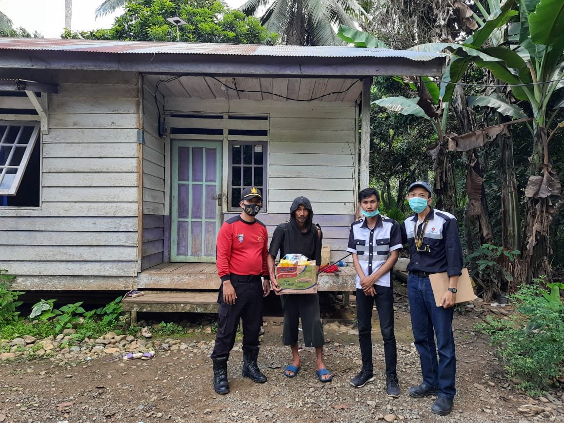 PT_PAS911's tweet photo. Indahnya berbagi..kgtan Bansos di desa Rantau Buta, semoga bisa bermanfaat untuk warga sekitar..
#Pas.jaya
#Bansos.2021 https://t.co/t0XkDP8QiB