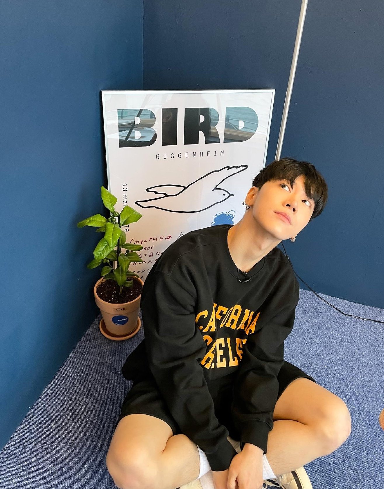 تويتر マーサ على تويتر 足がムチムチしてて可愛い やっぱこの髪型だと幼く見える テンinstagram T Co J2k5qmoj0r テン Ten 텐 Wayv Nct T Co 6mjumzigzt