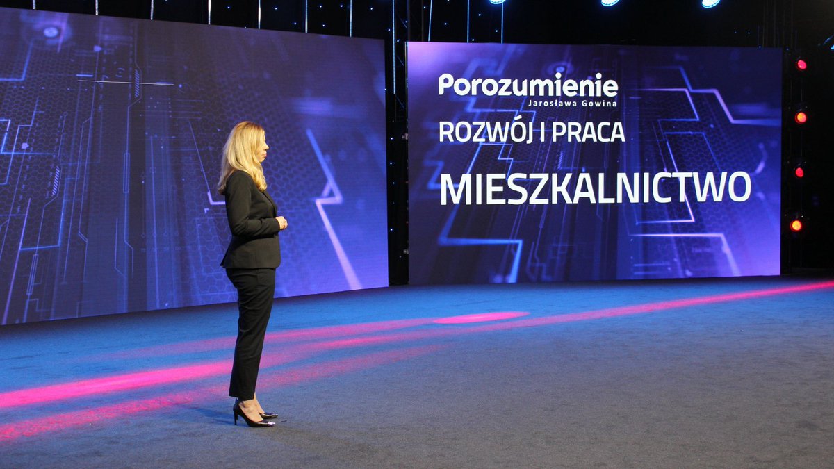 💬Przestrzeń jest zasobem ograniczonym i nieodnawialnym. Powinniśmy zarządzać nią racjonalnie. Proponowane zmiany nie pozwolą na budowanie osiedli bez wyposażenia ich w szkoły, przedszkola, żłobki, tereny rekreacyjne i zieleń.
➡<a href="/KorneckaAnna/">Anna Kornecka</a>
#PolitykaOdNowa 
#KongresPorozumienia