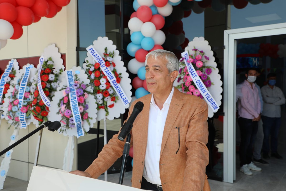 Vali/Belediye Başkan Vekili Sn Türker Öksüz, 65.Hükümet UDH Bakanı <a href="/ahmetarslan36/">Ahmet ARSLAN</a>, TBMM Tarım Orman ve Köy İşleri Komisyon Bşk. Prof.Dr. <a href="/yunuskilic36/">YUNUS KILIÇ</a>, AK Parti İl Başkanı <a href="/Ademcalkin/">Adem Çalkın</a> katılımıyla Selim Otogarı'nın açılışı yapıldı.

Haber Detayı👉kars.gov.tr/selim-otogarin…