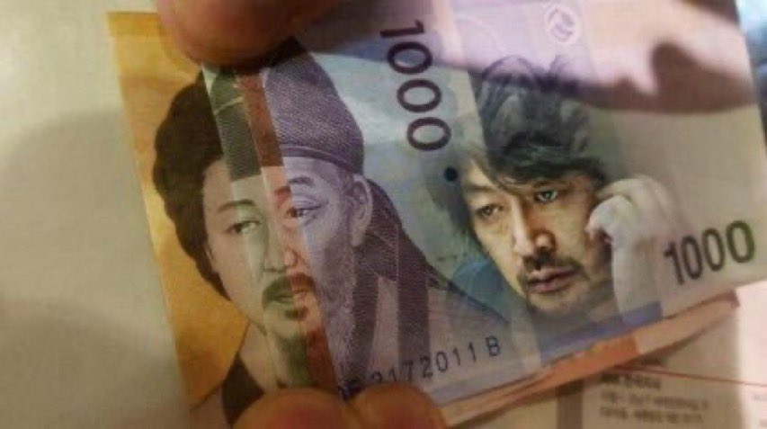 나 이거 오늘 알티했었는데
엄마랑 아빠한테 7만원 받음;;
기받아가세요 ㄷ