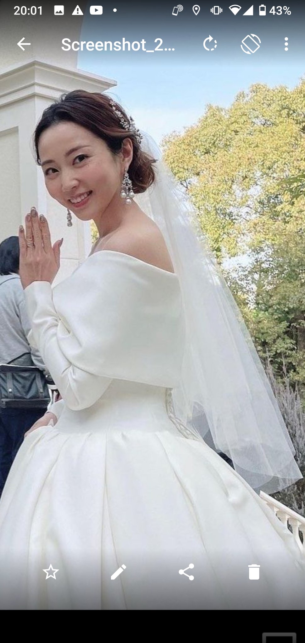 Twitter 上的 たまきち 結婚３周年おめでとうございます 玉木宏 木南晴夏 T Co Osyfmw6mbh Twitter