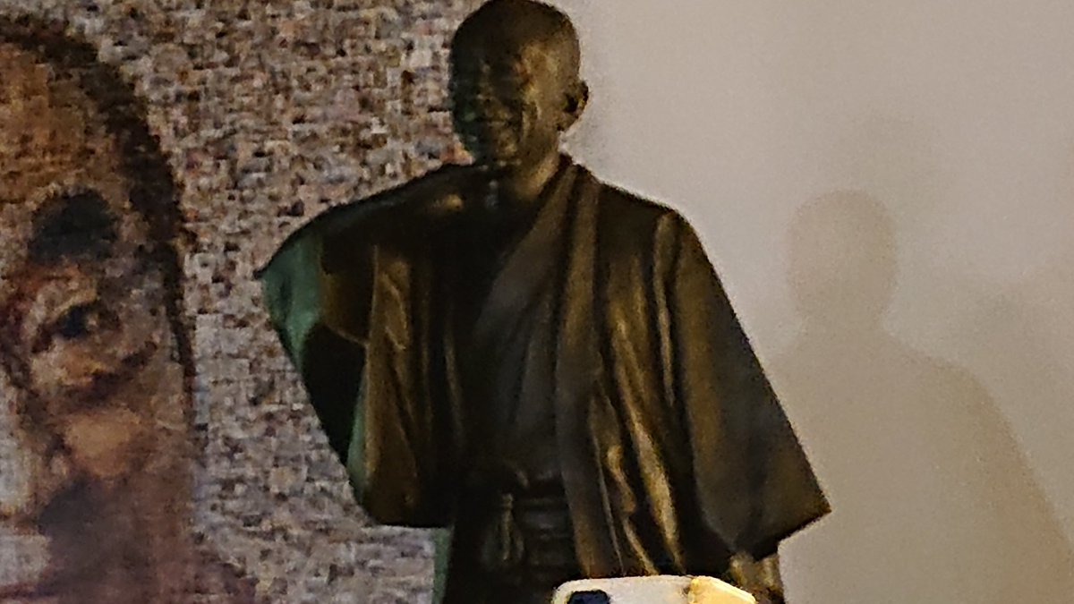 志村けん X 銅像 Twitterで話題の有名人 リアルタイム更新中