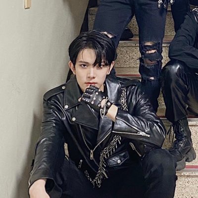 เมจพี่ฮีตึงทั่วโลกต้องรูปนี้ครับ #NewProfilePic