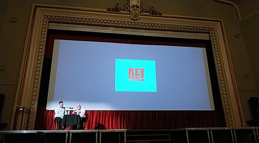 Comienza el interesantísimo coloquio de CARAS Y LUGARES.