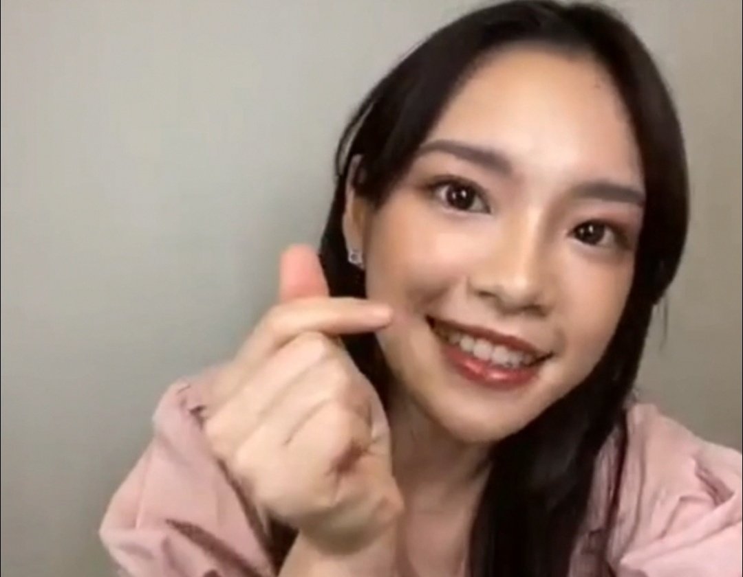 Cherprang TikTokAKB48
ขอบคุณแฟนคลับที่​ Support​ ทุกอย่าง​ มีความสุขและรู้สึกขอบคุณที่ชนะรางวัล​ แม้จะไม่รู้ว่าจะได้ไปเมื่อไหร่​ ถ้าได้ไป​ สัญญาจะทำให้ดีที่สุด​ จะใช้เวลากับเมมที่โน้น​ ทำความรู้จัก​ สนุกร่วมกัน​ อาจจะไปคาเฟ่ด้วยกัน​
#CherprangBNK48
#ที่หนึ่งแล้วจ้าพาเฌอไปญี่ปุ่น